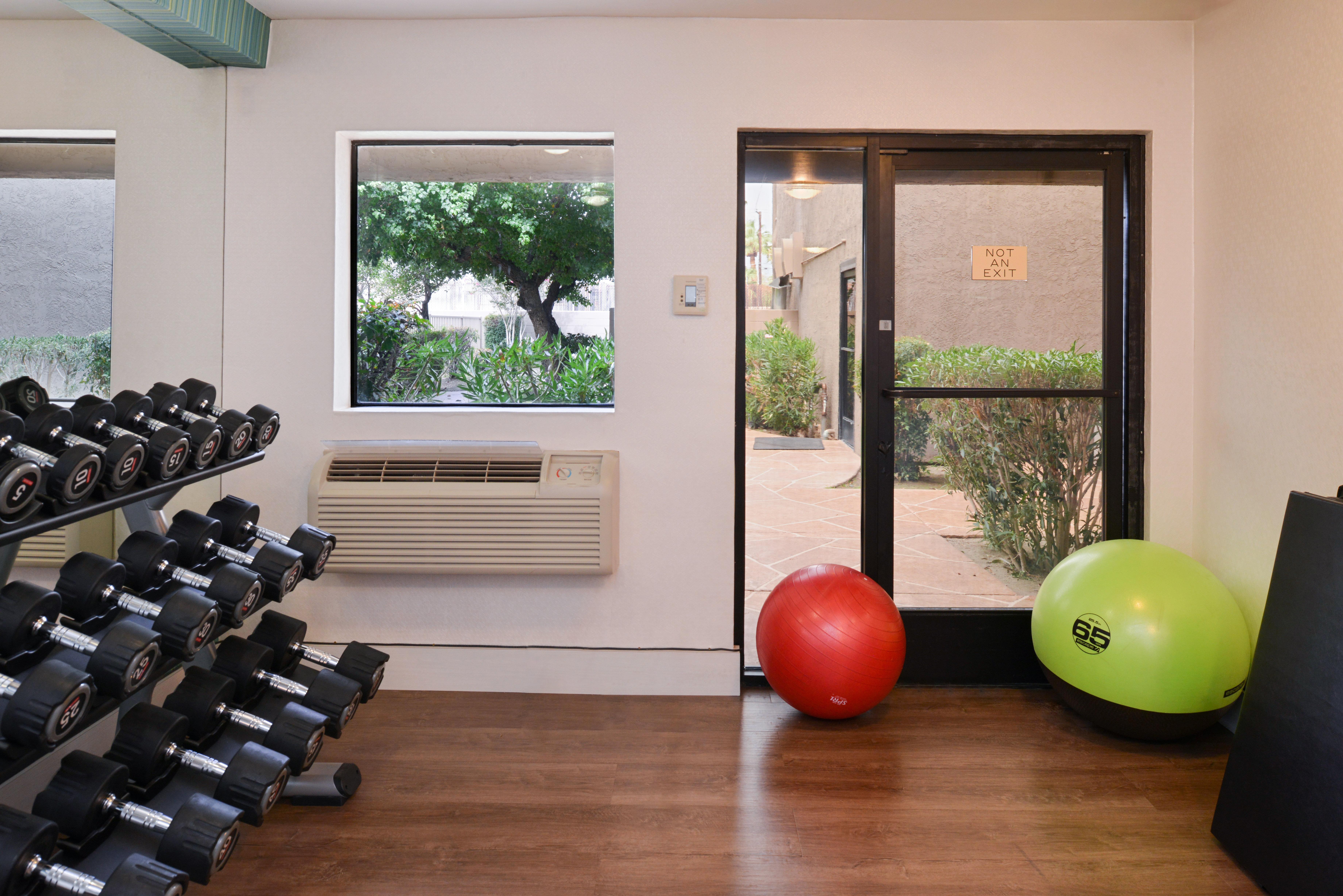 Holiday Inn Express Palm Desert By Ihg מראה חיצוני תמונה