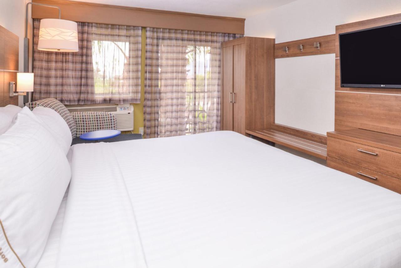 Holiday Inn Express Palm Desert By Ihg מראה חיצוני תמונה