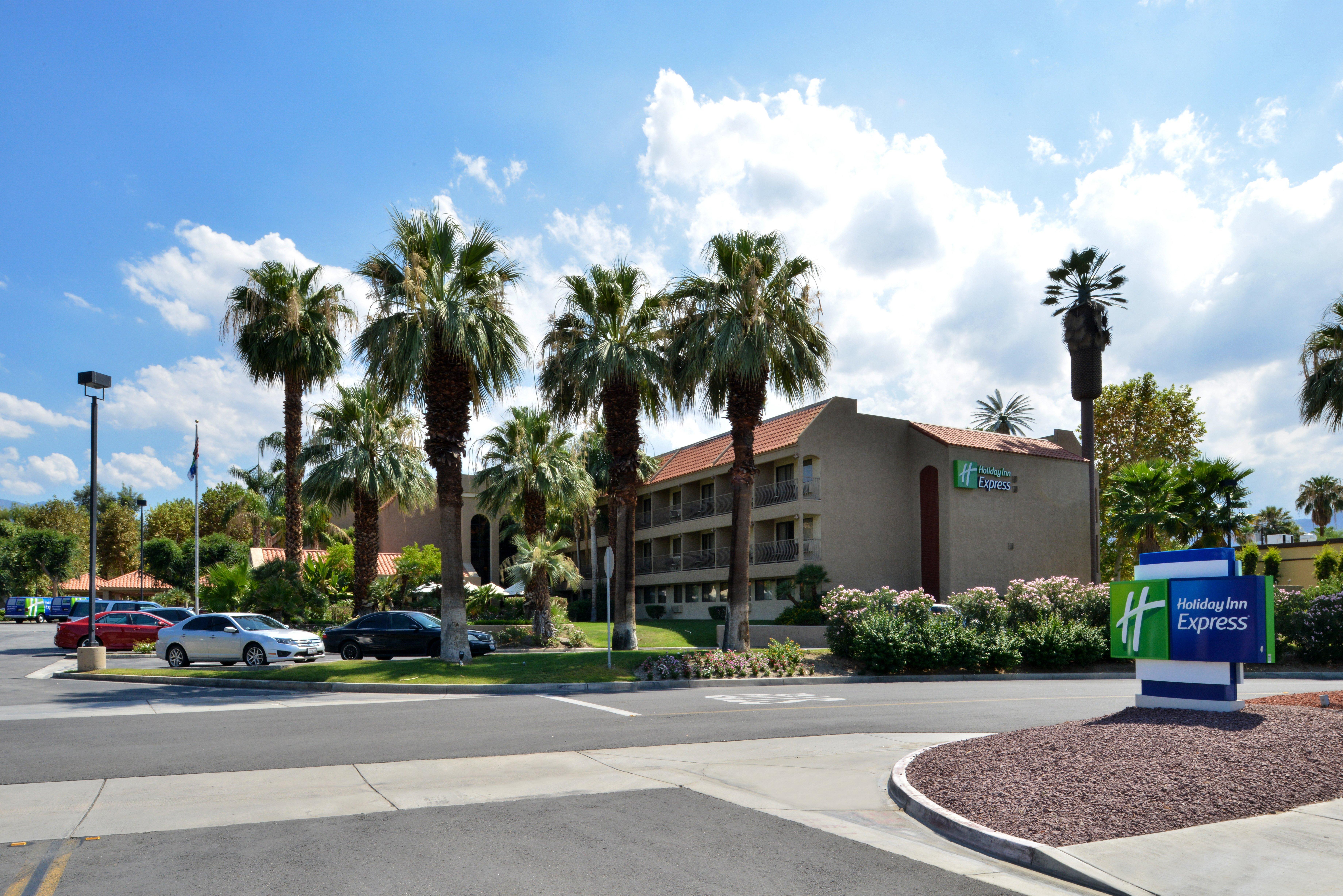 Holiday Inn Express Palm Desert By Ihg מראה חיצוני תמונה