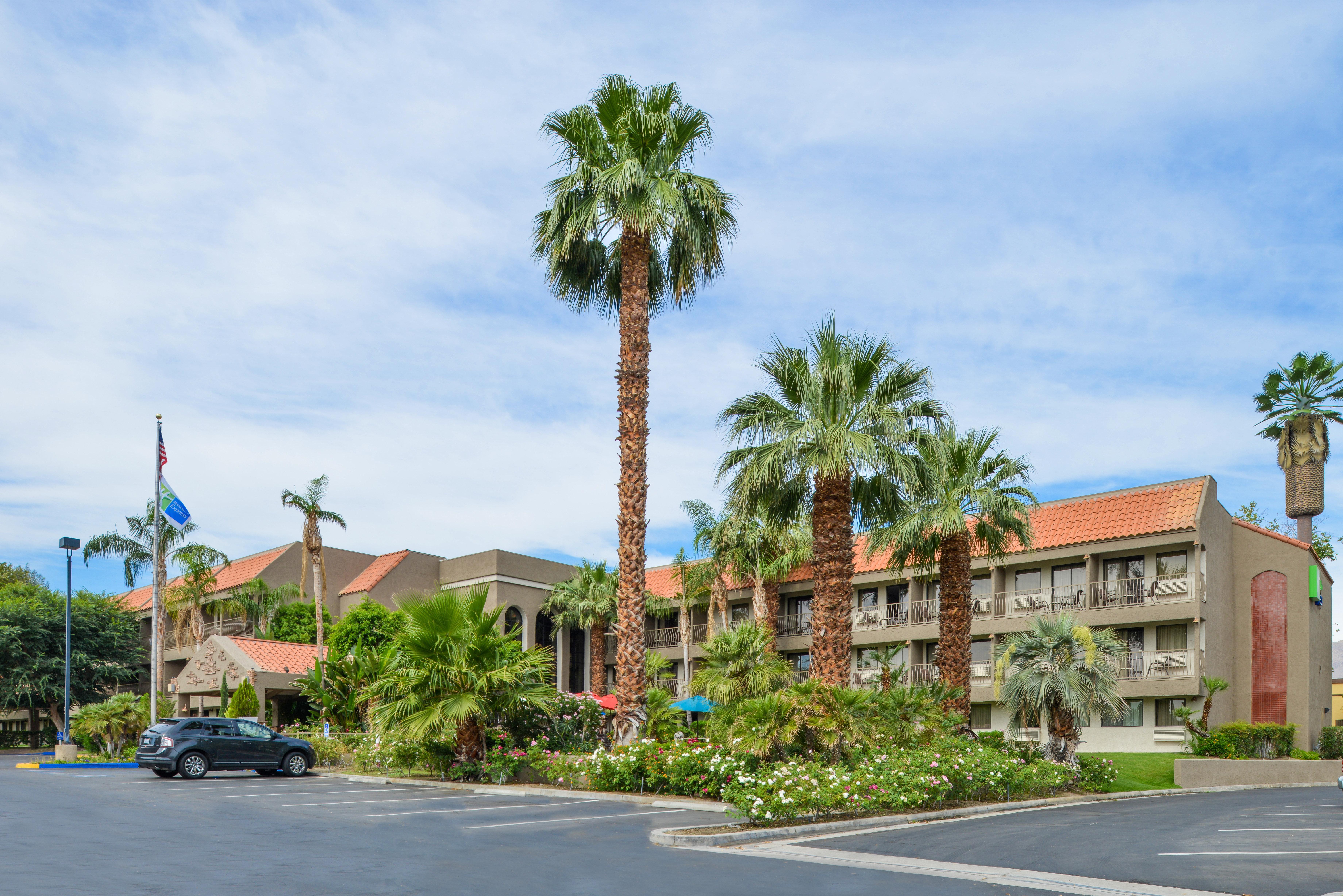 Holiday Inn Express Palm Desert By Ihg מראה חיצוני תמונה