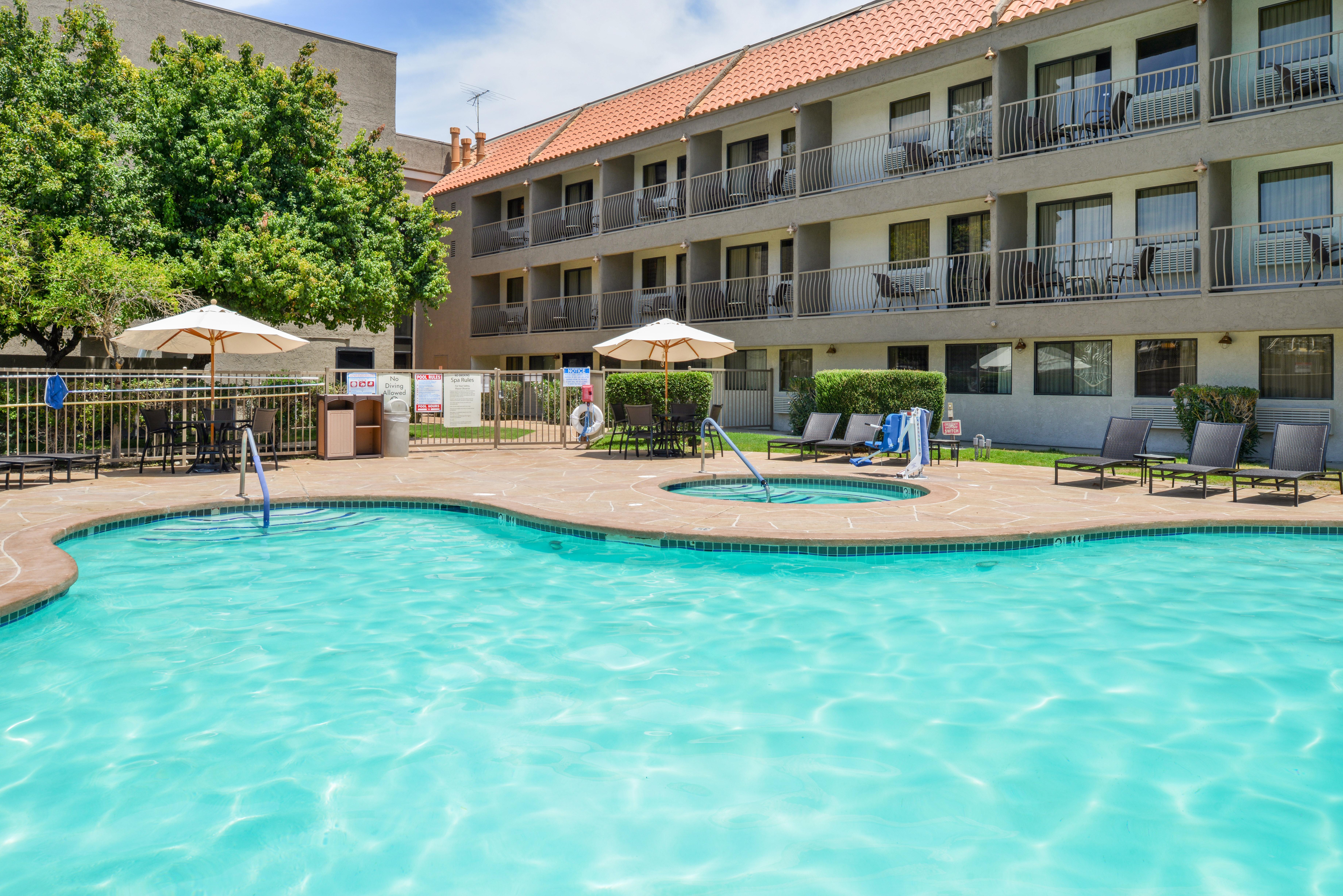 Holiday Inn Express Palm Desert By Ihg מראה חיצוני תמונה